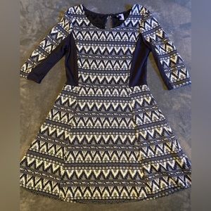 Blue pattern dress!